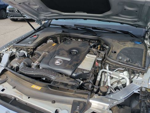 Used 2019 Mercedes-Benz E 300 image 42