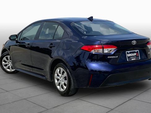 Used 2025 Toyota Corolla LE FWD image 12