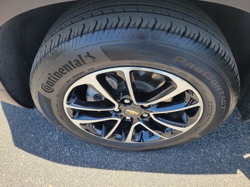 Certified 2024 Chevrolet TrailBlazer LT FWD image 35