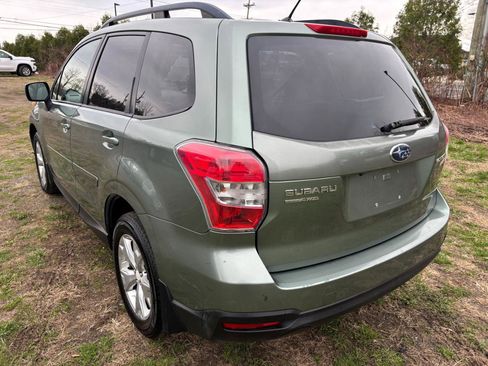 Used 2014 Subaru Forester 2.5i Premium w/ All-Weather Package image 7