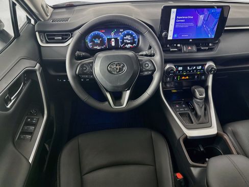 Used 2025 Toyota RAV4 Limited w/ Advanced Technology Package FWD image 27