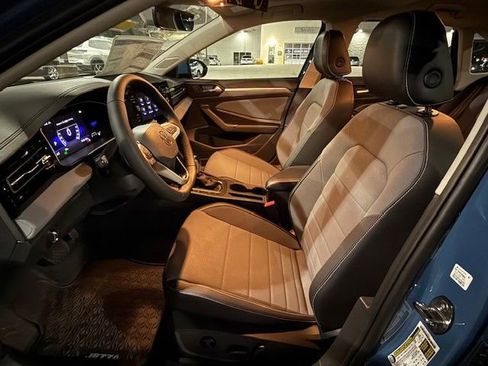 New 2026 Volkswagen Jetta SE image 14
