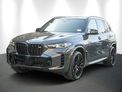 Certified 2026 BMW X5 M60i w/ Parking Assistance Package AWD/4WD image 3