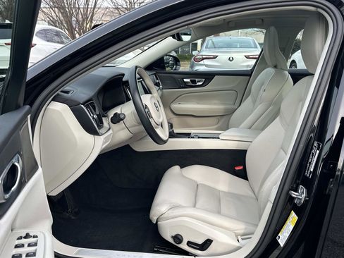 Used 2020 Volvo S60 T6 Inscription w/ Protection Package Premier image 20