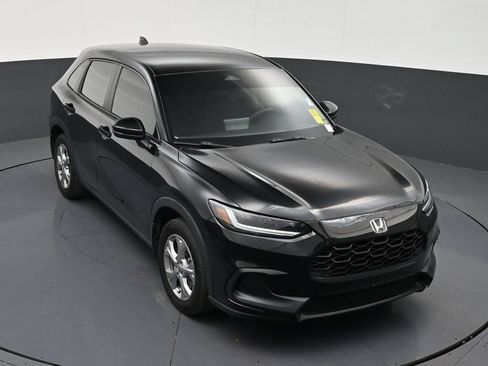 Used 2025 Honda HR-V LX image 17