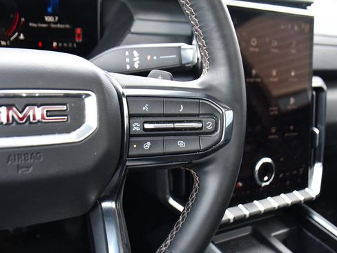 Used 2024 GMC Acadia AT4 w/ Luxury Package image 36