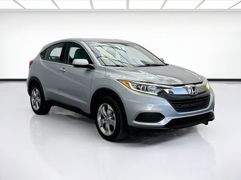 Used 2019 Honda HR-V LX image 3