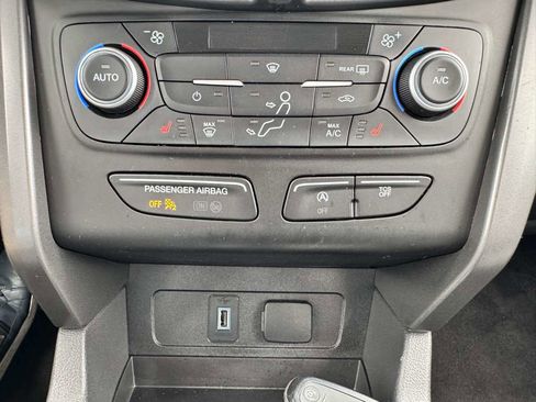 Used 2019 Ford Escape SE FWD image 53