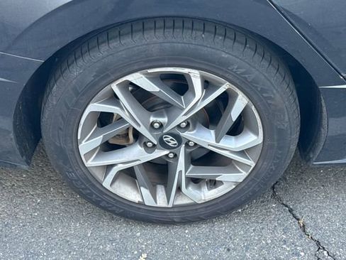 Used 2021 Hyundai Sonata SEL image 4