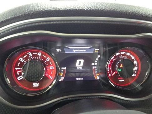 Used 2016 Dodge Challenger SRT Hellcat image 28