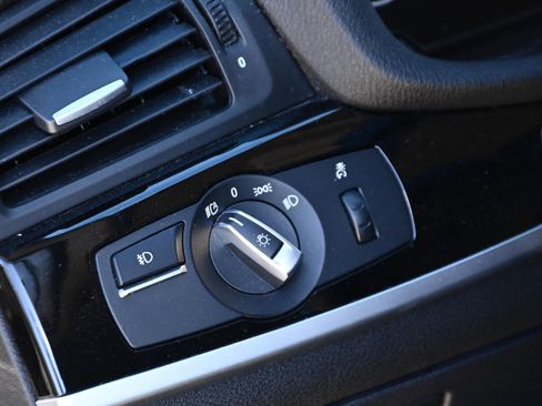 Used 2017 BMW X3 sDrive28i image 27