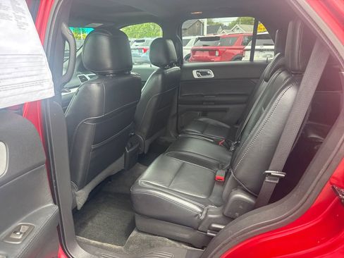 Used 2012 Ford Explorer XLT AWD/4WD image 16
