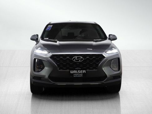 Used 2020 Hyundai Santa Fe SE image 9