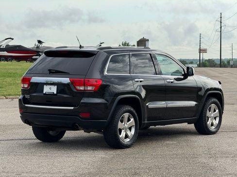 Used 2013 Jeep Grand Cherokee Limited w/ Luxury Group II AWD/4WD image 7