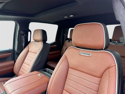 Certified 2025 GMC Sierra 1500 Denali Ultimate image 12