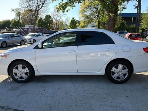 Used 2012 Toyota Corolla LE image 8
