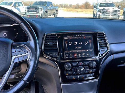Used 2020 Jeep Grand Cherokee Altitude image 9
