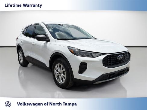Used 2024 Ford Escape Active AWD/4WD image 1