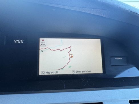 Used 2006 Toyota Avalon Limited image 25