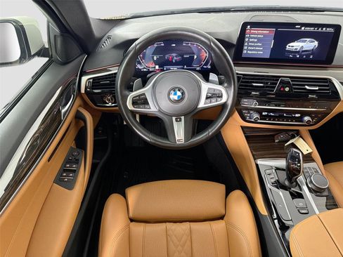 Certified 2022 BMW 540i xDrive w/ M Sport Package AWD/4WD image 23