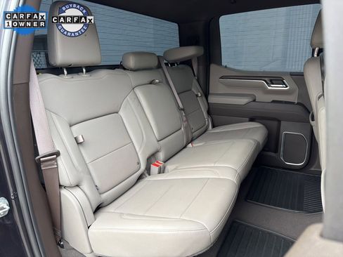 Used 2022 GMC Sierra 1500 SLT image 13