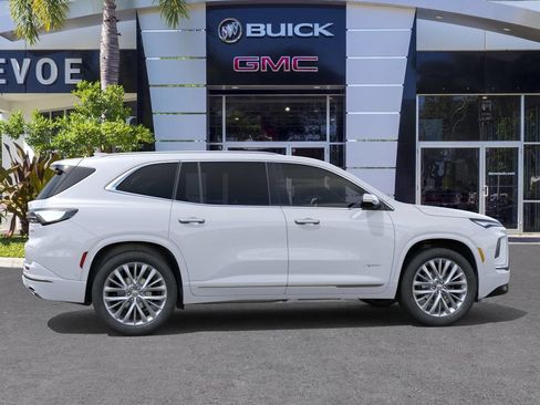 New 2026 Buick Enclave Avenir w/ Super Cruise Package FWD image 5