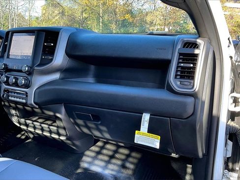 Used 2024 RAM 5500 Tradesman image 20