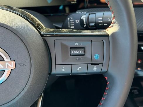 New 2026 Nissan Kicks SR w/ Cold Weather Package FWD image 15