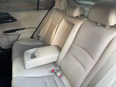 Used 2016 Honda Accord EX-L image 36