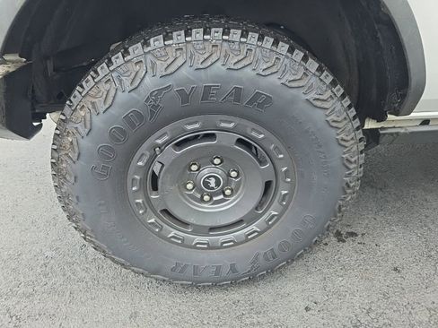 Used 2025 Ford Bronco Badlands AWD/4WD image 31