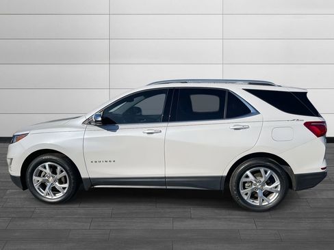 Used 2019 Chevrolet Equinox Premier image 2