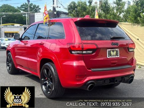 Used 2015 Jeep Grand Cherokee SRT w/ Trailer Tow Group IV AWD/4WD image 4