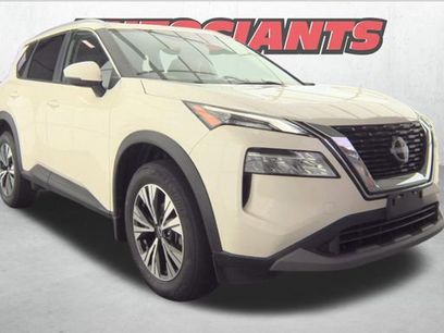 Certified 2022 Nissan Rogue SV w/ SV Premium Package