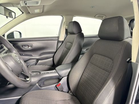 Used 2023 Honda HR-V LX image 22