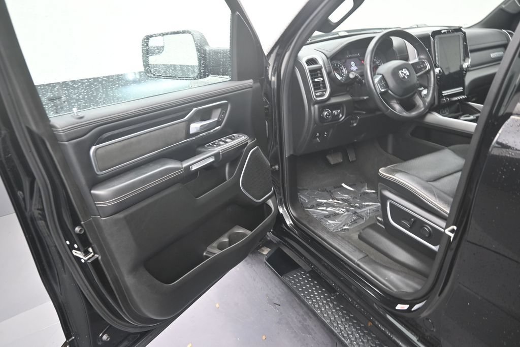 Used 2023 RAM 1500 Laramie RWD image 10