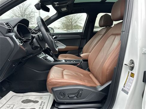 Used 2021 Audi Q3 2.0T Premium w/ Convenience Package image 12