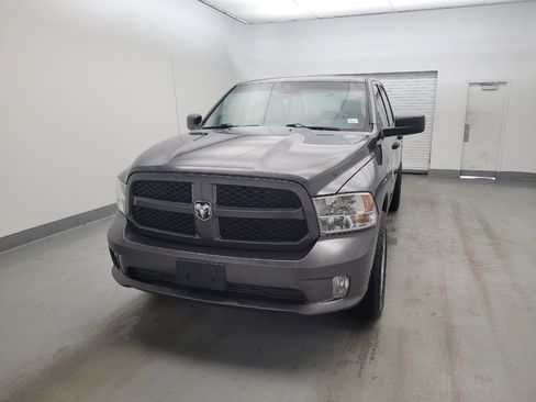 Used 2017 RAM 1500 Express w/ Express Value Package AWD/4WD image 15