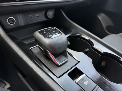 Certified 2022 Nissan Rogue SV image 23