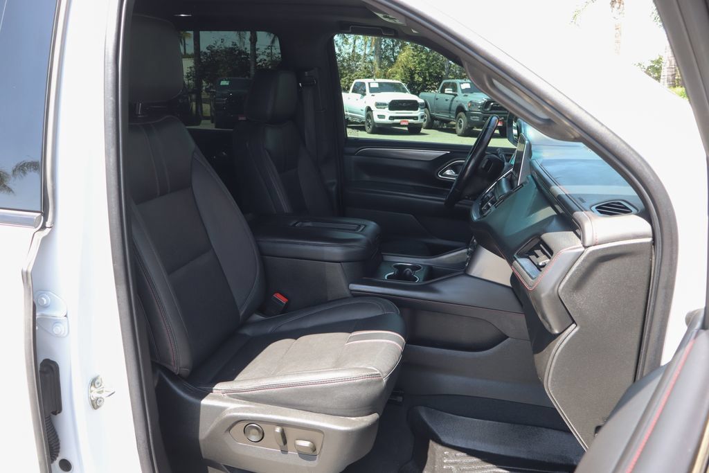 Used 2022 Chevrolet Tahoe RST w/ Sport Performance Package AWD/4WD image 47