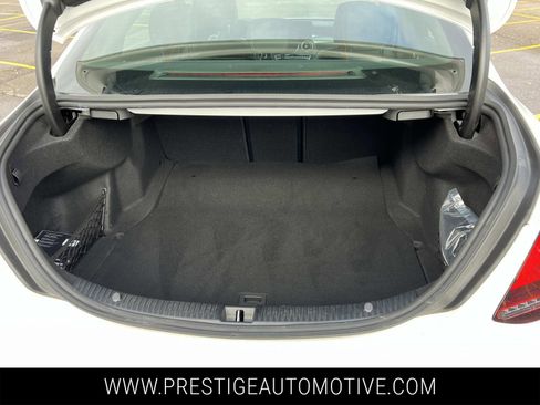 Used 2021 Mercedes-Benz C 300 4MATIC Sedan image 12