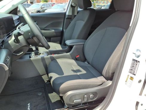 Used 2025 Hyundai Kona SEL AWD/4WD image 10