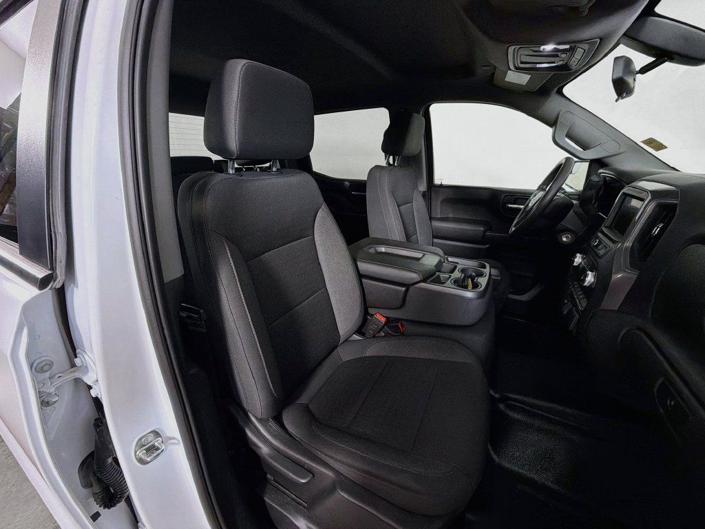 Used 2020 GMC Sierra 1500 4x4 Crew Cab w/ Sierra Value Package image 24