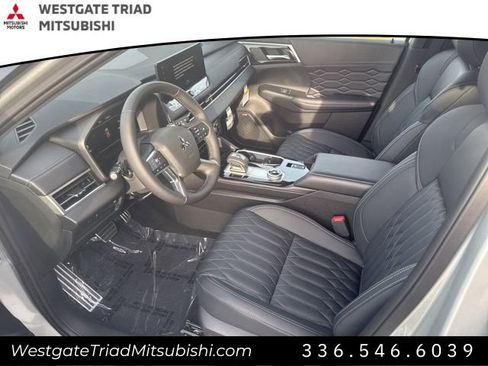 New 2026 Mitsubishi Outlander SEL FWD image 6