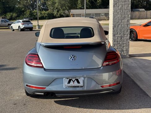 Used 2019 Volkswagen Beetle 2.0T Final Edition SEL image 7