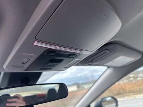 Used 2020 Toyota Camry LE image 15