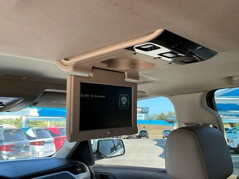Used 2019 Chevrolet Tahoe LT AWD/4WD image 12