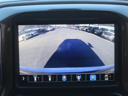 Used 2022 Chevrolet Silverado 2500 High Country w/ Safety Package II image 33