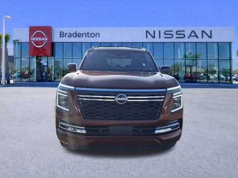 Certified 2025 Nissan Armada Platinum image 2