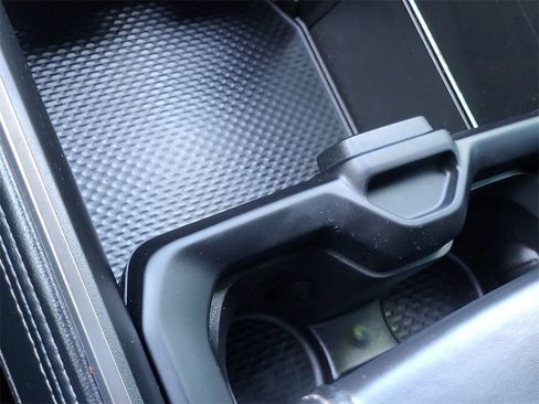 Used 2019 RAM 1500 Limited image 15