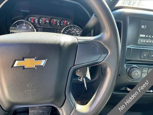 Used 2018 Chevrolet Silverado 2500 W/T w/ WT Convenience Package AWD/4WD image 17